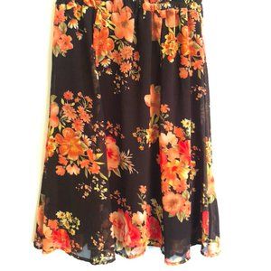 Feminine and Floral Midi Skirt Sz M